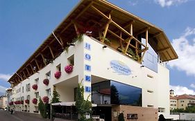 Krone Eat Drink Stay